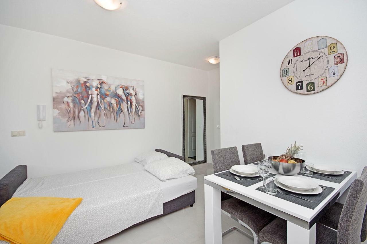 Irma Trogir Apartment Exterior foto
